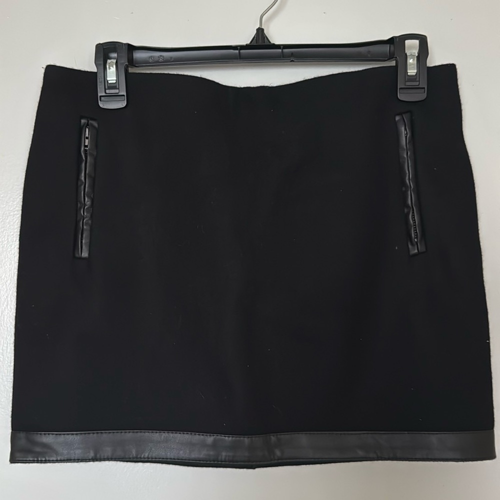 Maje Size 36 Black Skirt